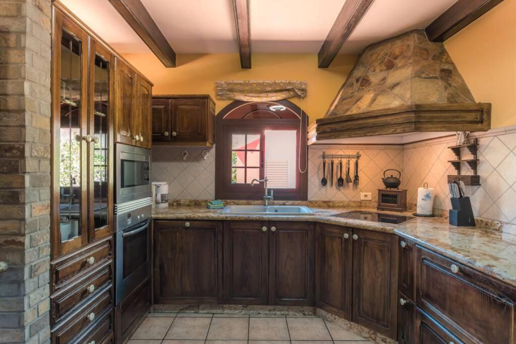 Vivienda Vacacional La Finca Los Palmitos Exteriör bild